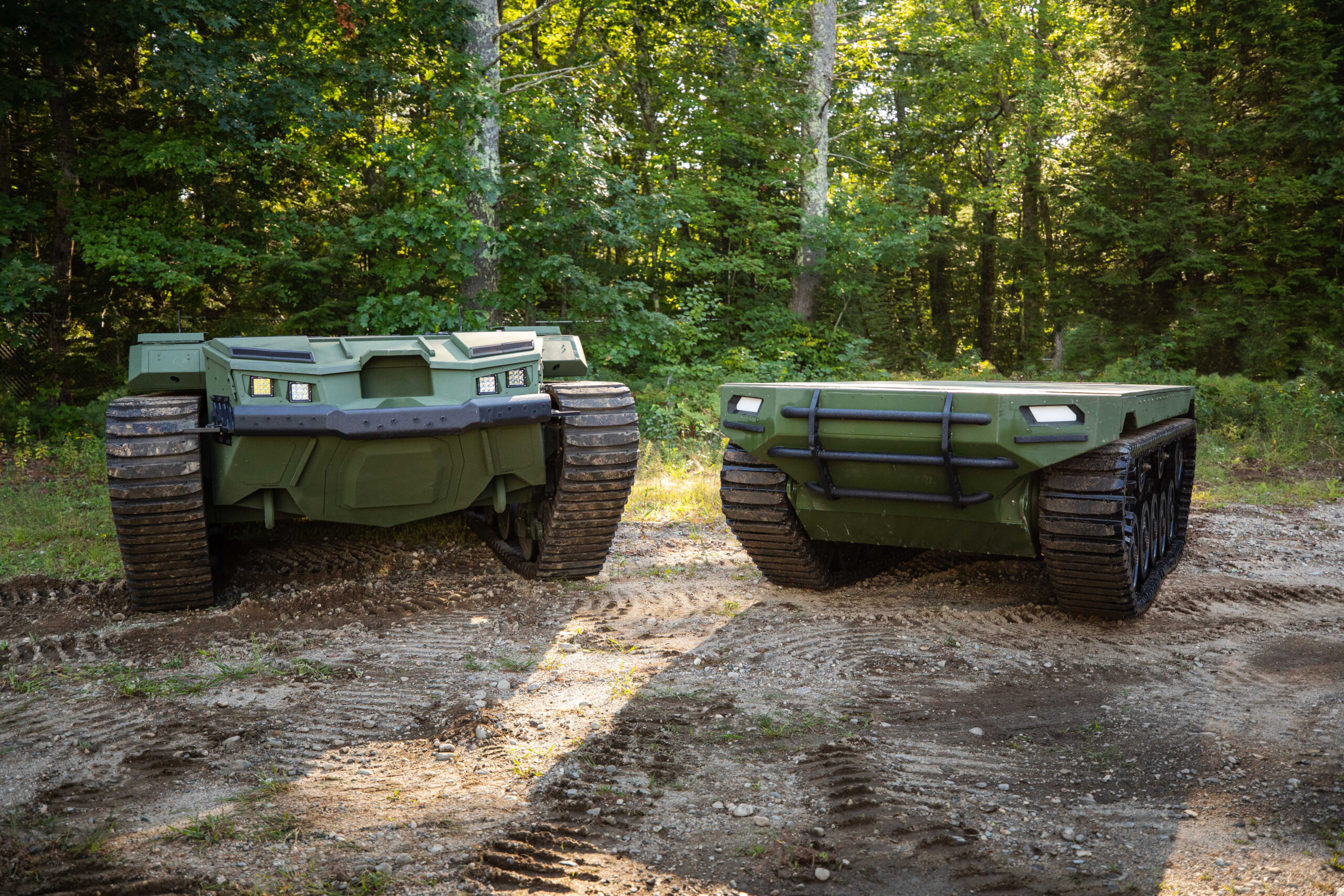 Thiết bị không người lái mặt đất - UGV
